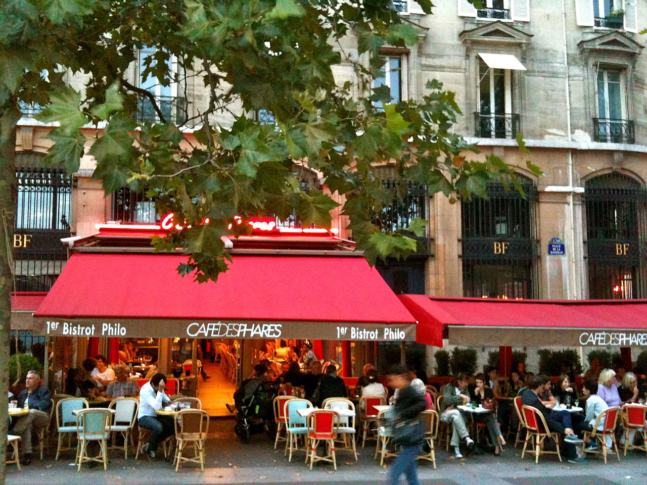 Paris café culture